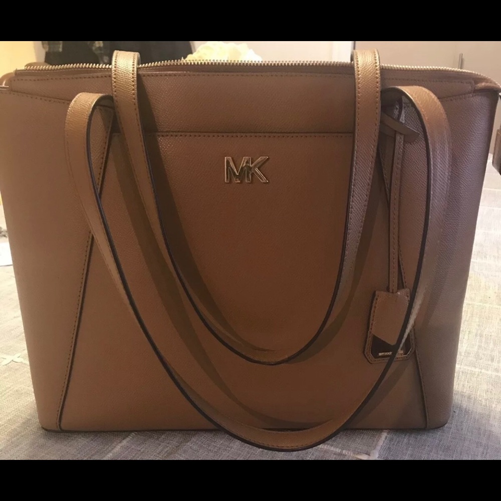 Michael Kors Maddie Crossgrain Leather Tote